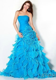 Вечернее платье L53972. А-силуэт, длинное без шлейфа.