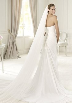 Свадебное платье d54036. А-силуэт, длинное со шлейфом.