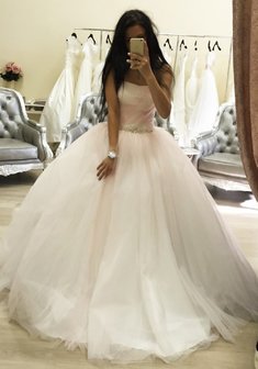 Свадебное платье F54113. С пышной юбкой, длинное со шлейфом.